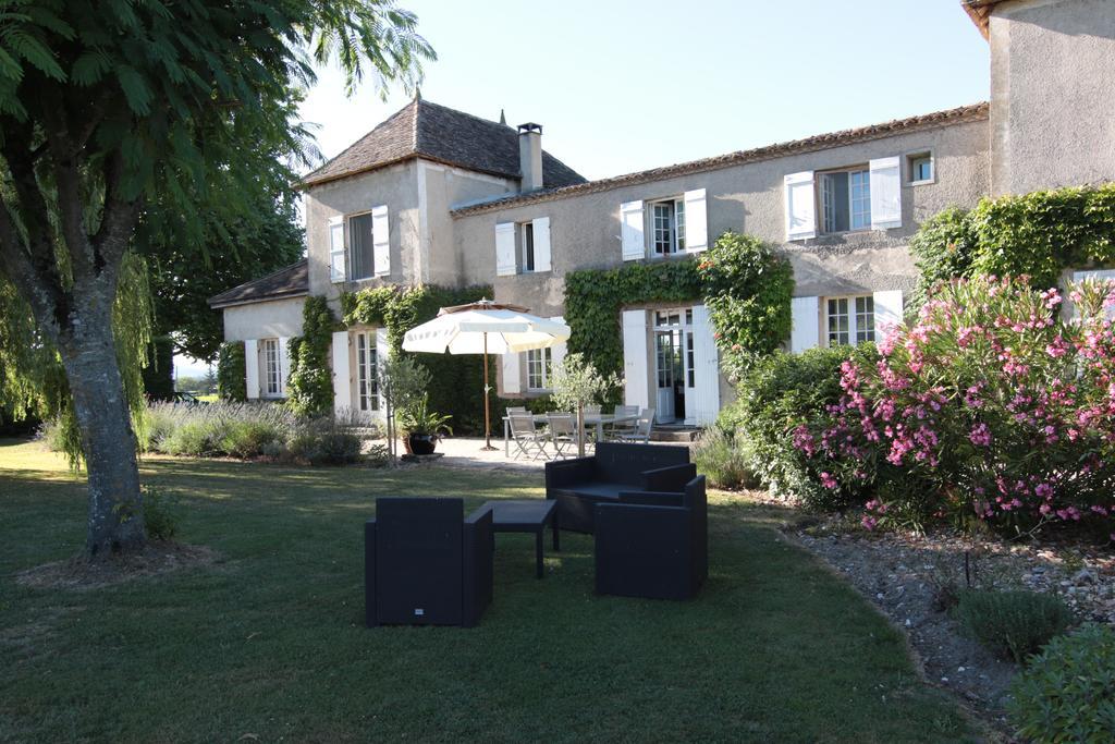 Bed and Breakfast Domaine De La Queyssie Saussignac Exterior foto