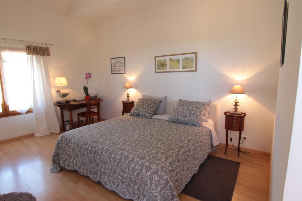 Bed and Breakfast Domaine De La Queyssie Saussignac Exterior foto